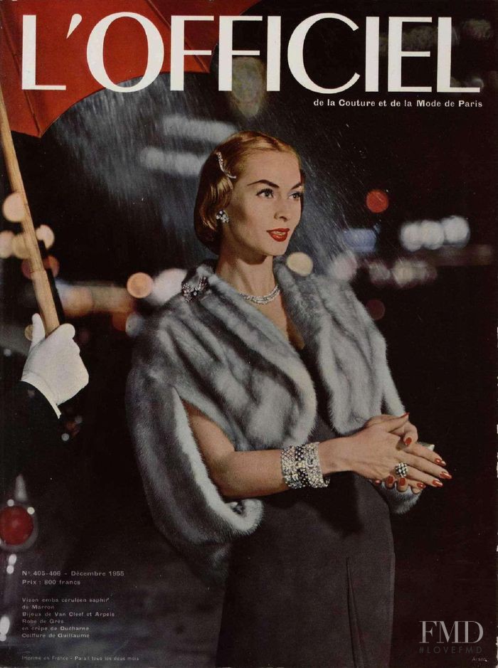  featured on the L\'Officiel France cover from December 1955