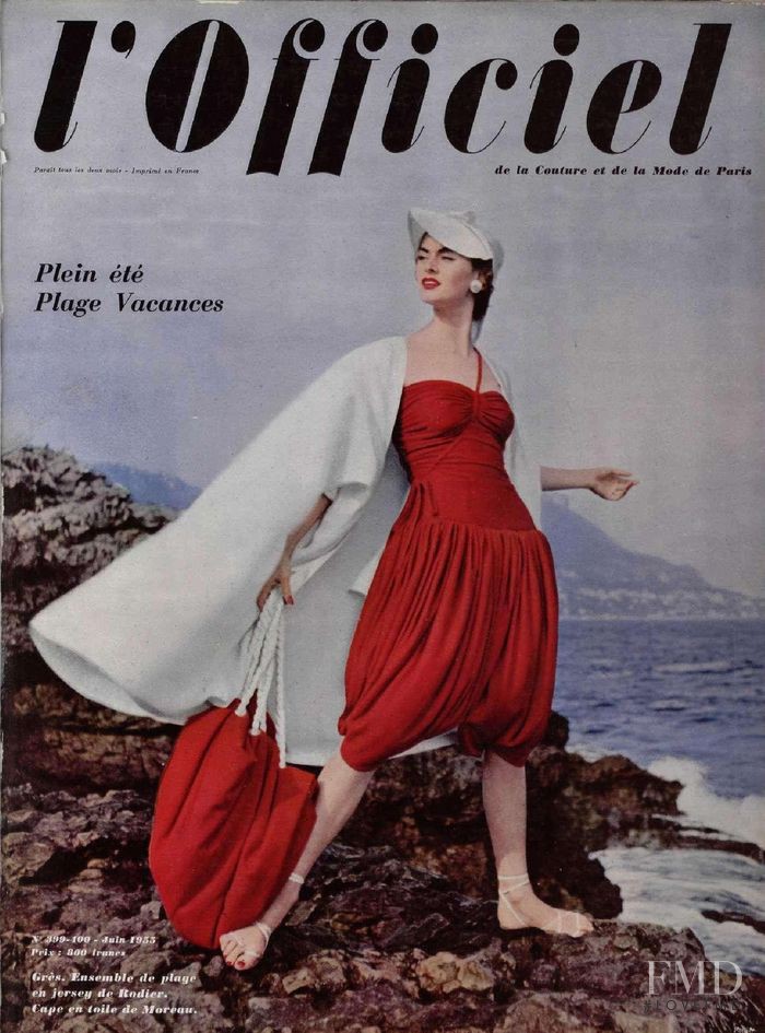  featured on the L\'Officiel France cover from June 1955