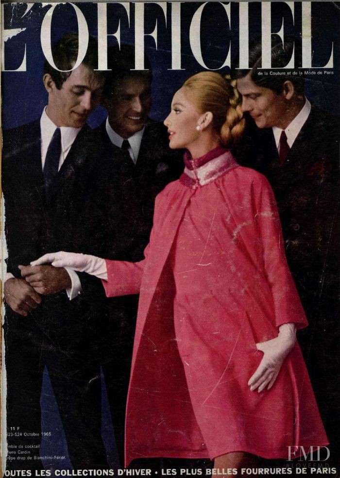  featured on the L\'Officiel France cover from October 1965