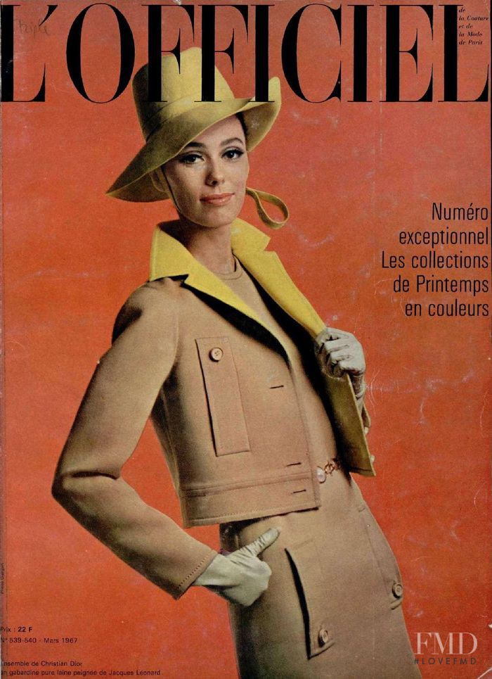  featured on the L\'Officiel France cover from March 1967