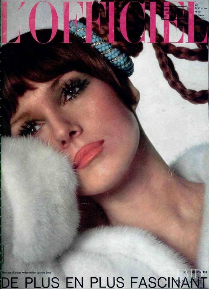  featured on the L\'Officiel France cover from December 1968