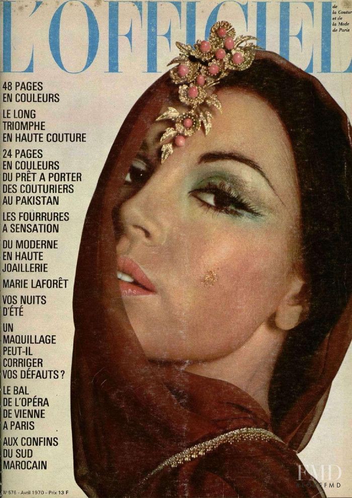  featured on the L\'Officiel France cover from April 1970