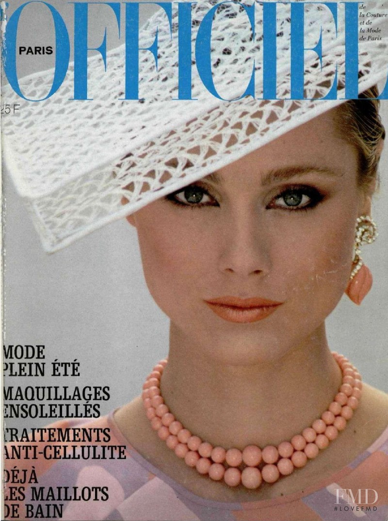  featured on the L\'Officiel France cover from May 1980