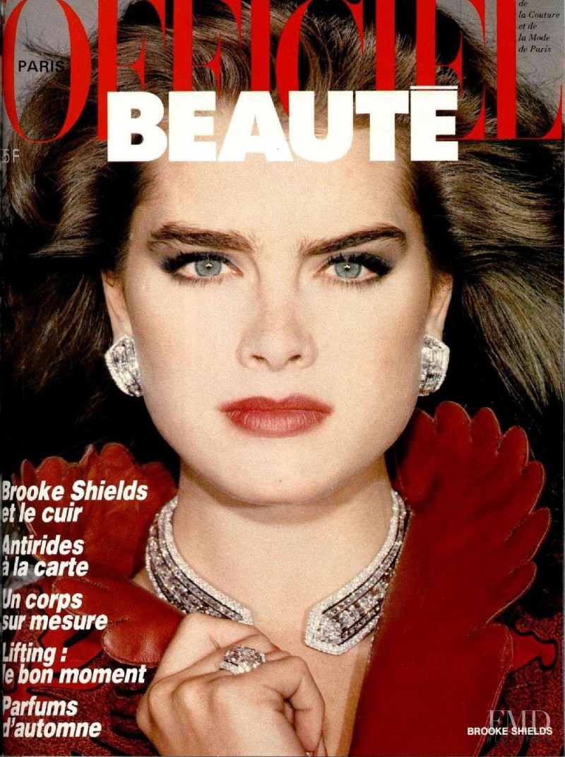 Brooke Shields featured on the L\'Officiel France cover from October 1985