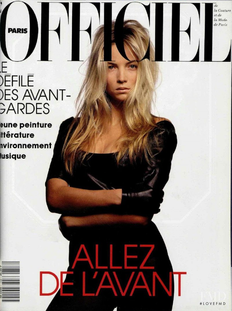 Rachel Williams featured on the L\'Officiel France cover from May 1990