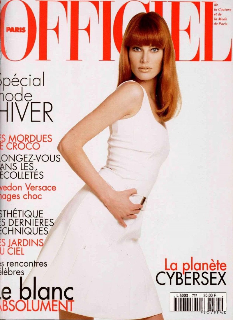  featured on the L\'Officiel France cover from June 1995
