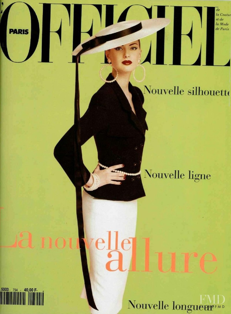  featured on the L\'Officiel France cover from March 1995