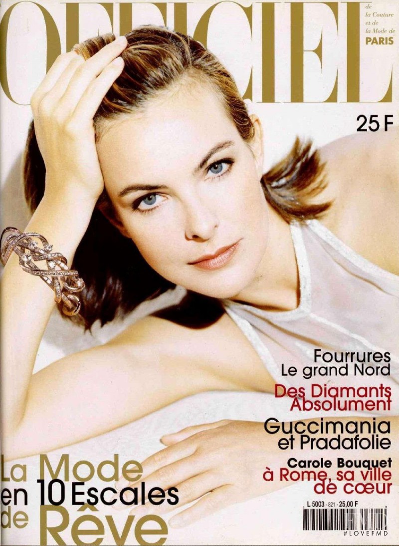  featured on the L\'Officiel France cover from December 1997