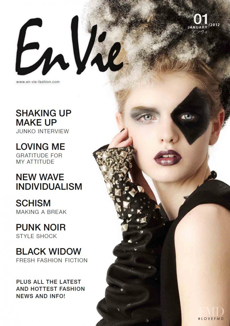 Annemarie Kuus featured on the En Vie cover from January 2012