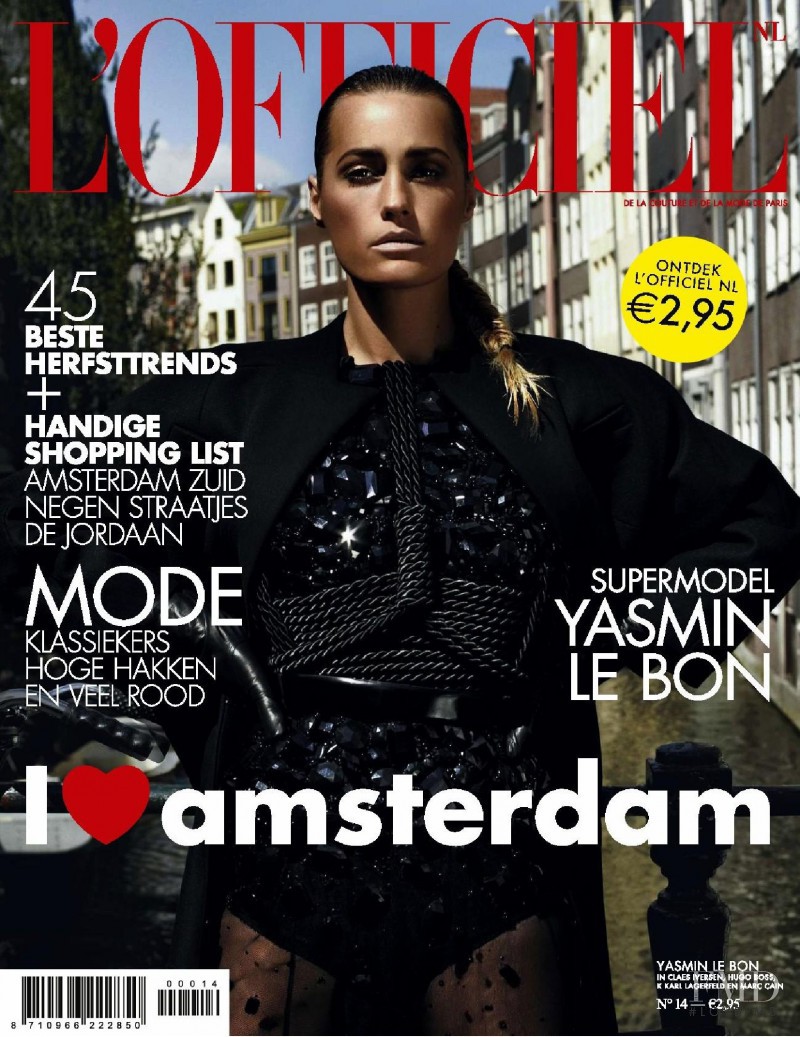 Yasmin Le Bon featured on the L\'Officiel Netherlands cover from August 2009