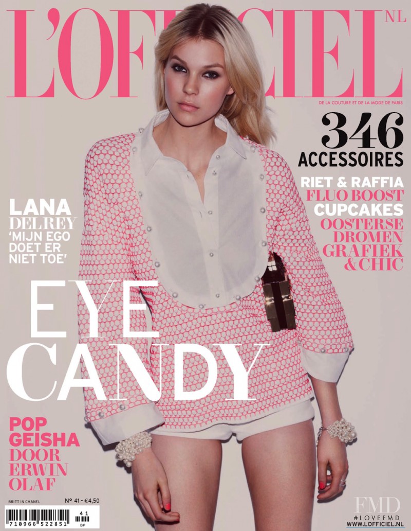 Britt Maren Stavinoha featured on the L\'Officiel Netherlands cover from April 2013
