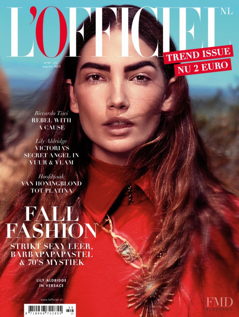 Lily Aldridge featured on the L\'Officiel Netherlands cover from August 2015
