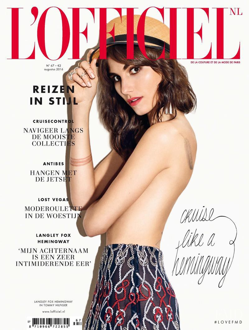 Langley Fox Hemingway featured on the L\'Officiel Netherlands cover from August 2016