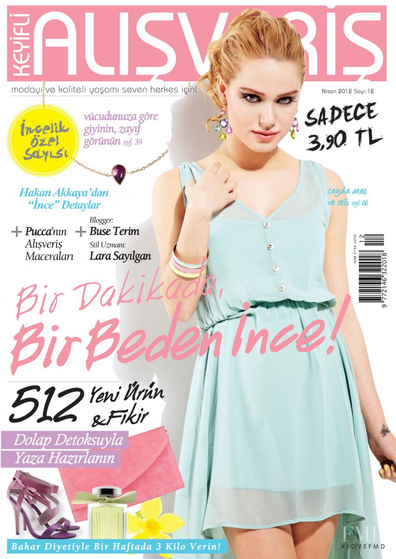  featured on the Keyifli Alisveris cover from April 2012