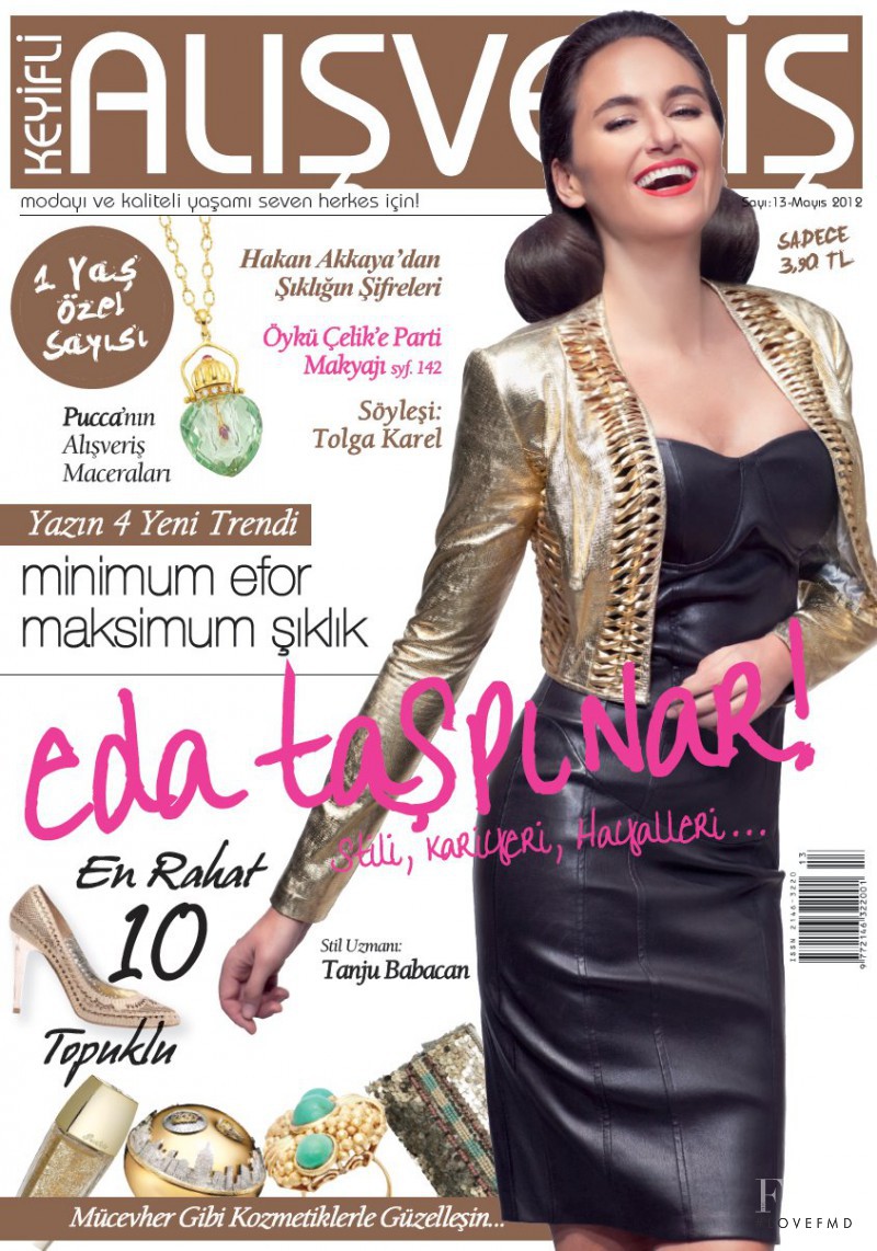  featured on the Keyifli Alisveris cover from May 2012