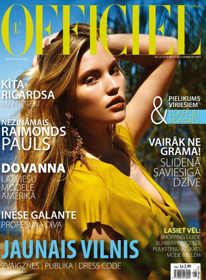 Nadia Lacka featured on the L\'Officiel Latvia cover from August 2012
