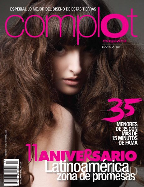 Amanda Lopes featured on the Complot Magazine cover from October 2009