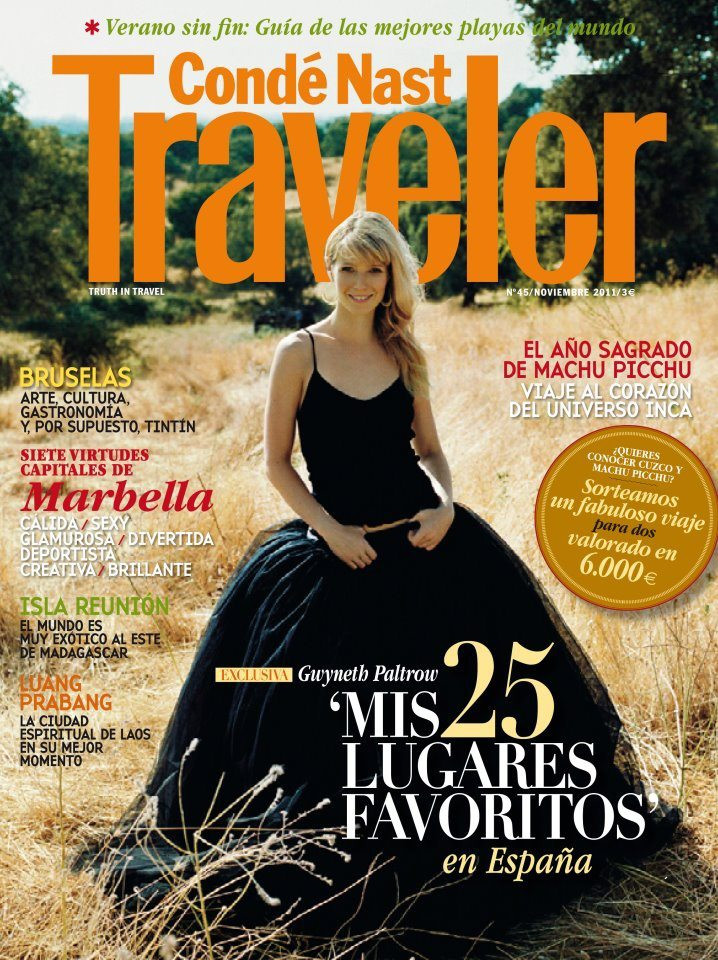 Gwyneth Paltrow featured on the Condé Nast Traveler Spain cover from November 2011