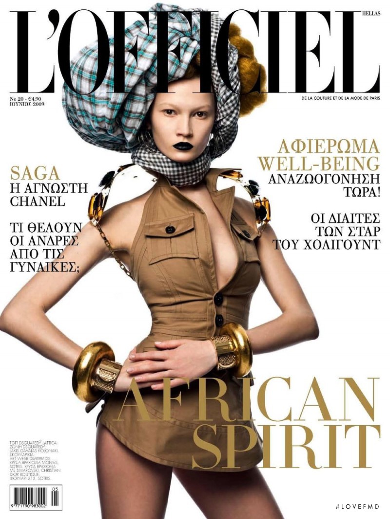  featured on the L\'Officiel Greece cover from June 2009