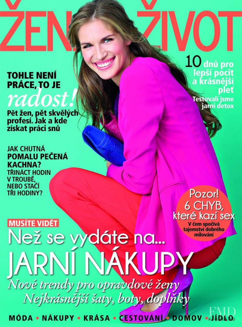  featured on the Zena a zivot cover from February 2015