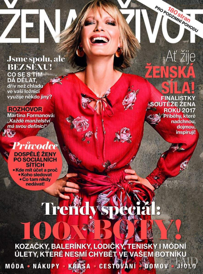  featured on the Zena a zivot cover from October 2017