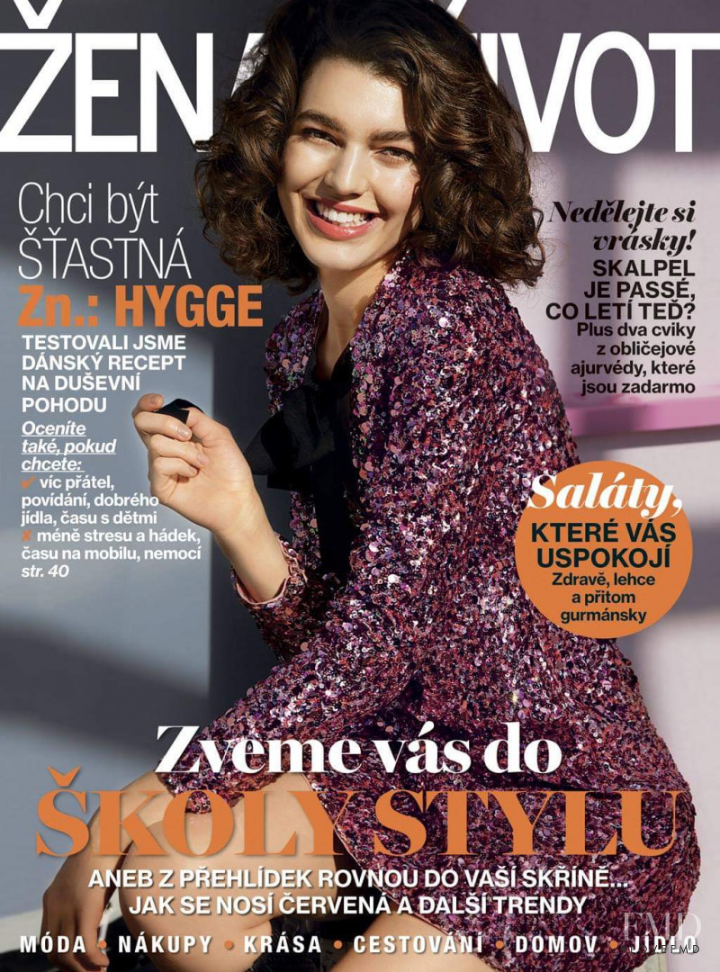  featured on the Zena a zivot cover from September 2017