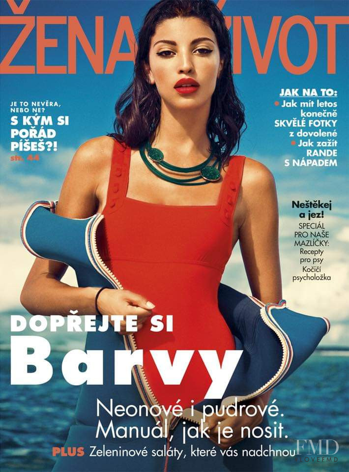  featured on the Zena a zivot cover from July 2018