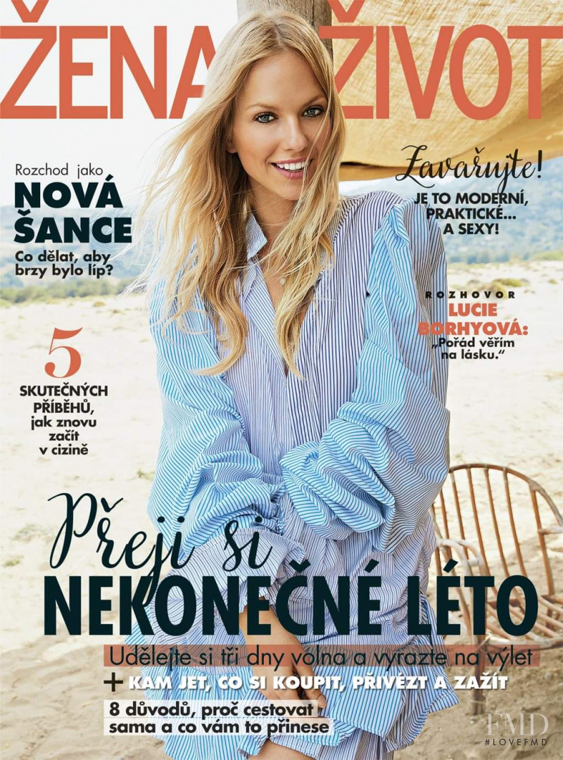  featured on the Zena a zivot cover from August 2019