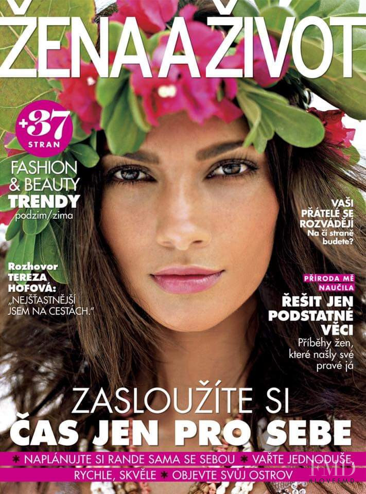  featured on the Zena a zivot cover from September 2019