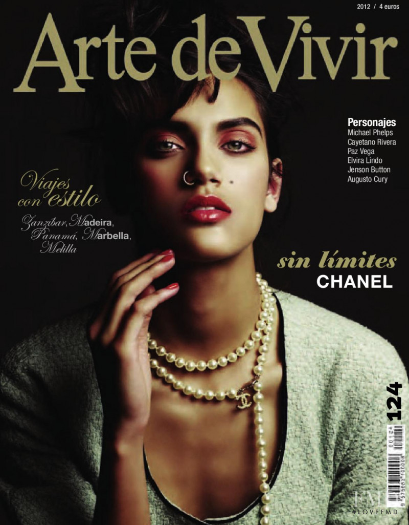Dalianah Arekion featured on the Arte de Vivir cover from May 2012