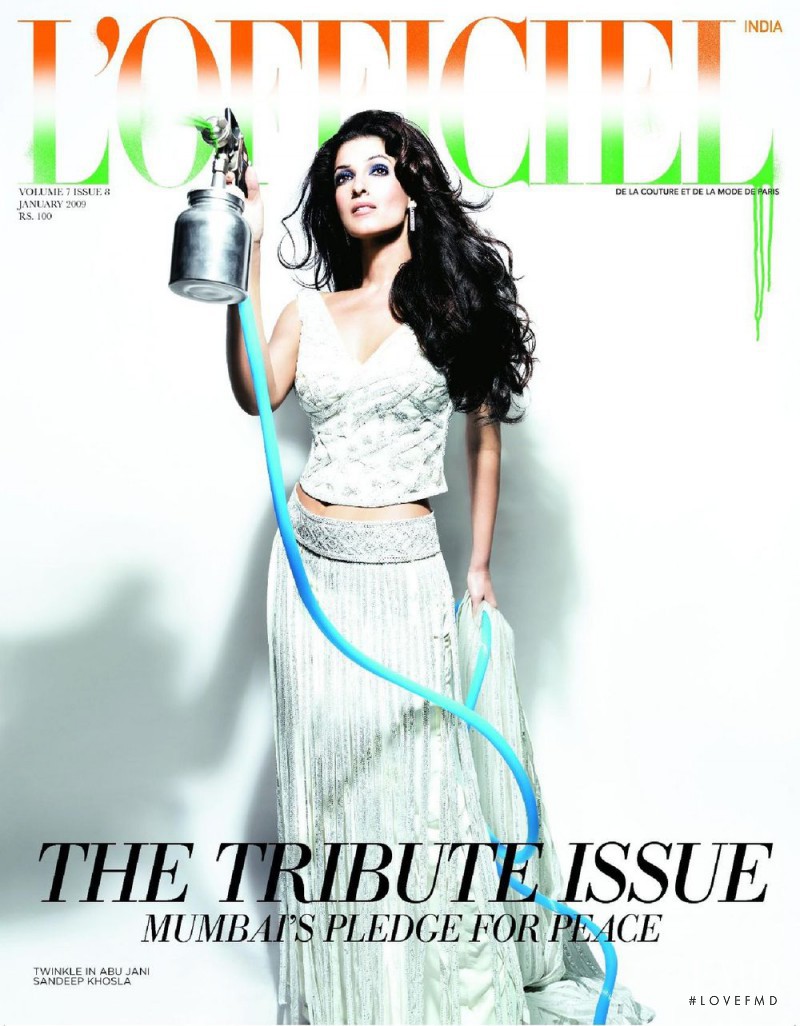 Twinkle featured on the L\'Officiel India cover from January 2009