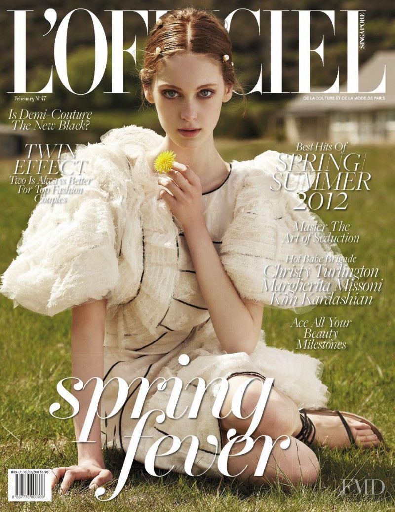 Jemma Baines featured on the L\'Officiel Singapore cover from February 2012