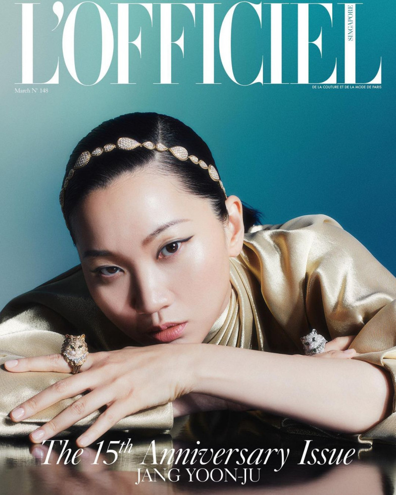 Jang Yoon Ju featured on the L\'Officiel Singapore cover from March 2022