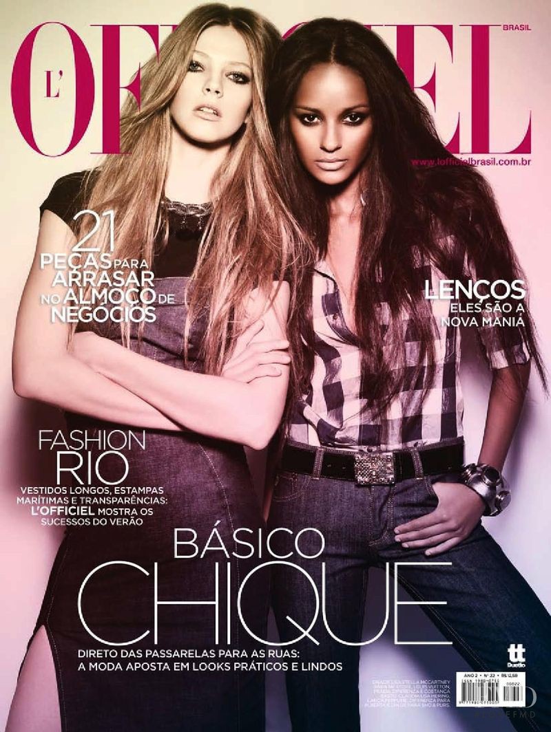 Claudia Seiler, Gracie Carvalho featured on the L\'Officiel Brazil cover from July 2008