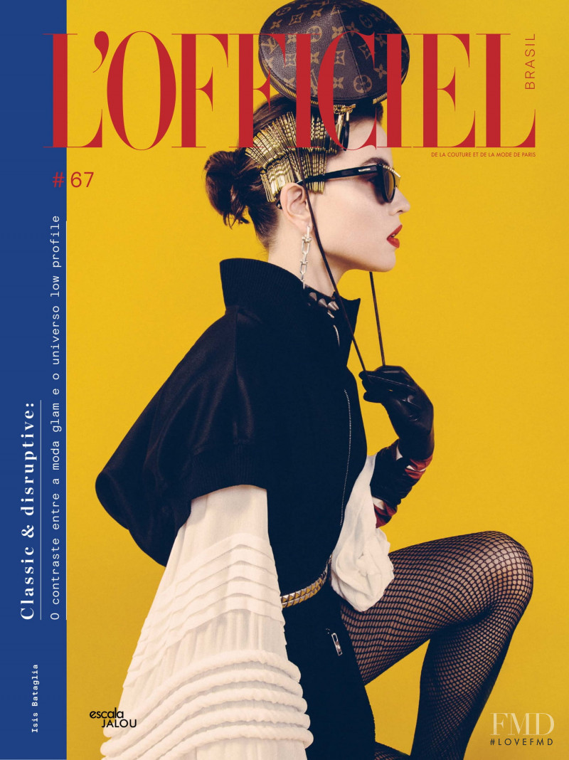  featured on the L\'Officiel Brazil cover from May 2019