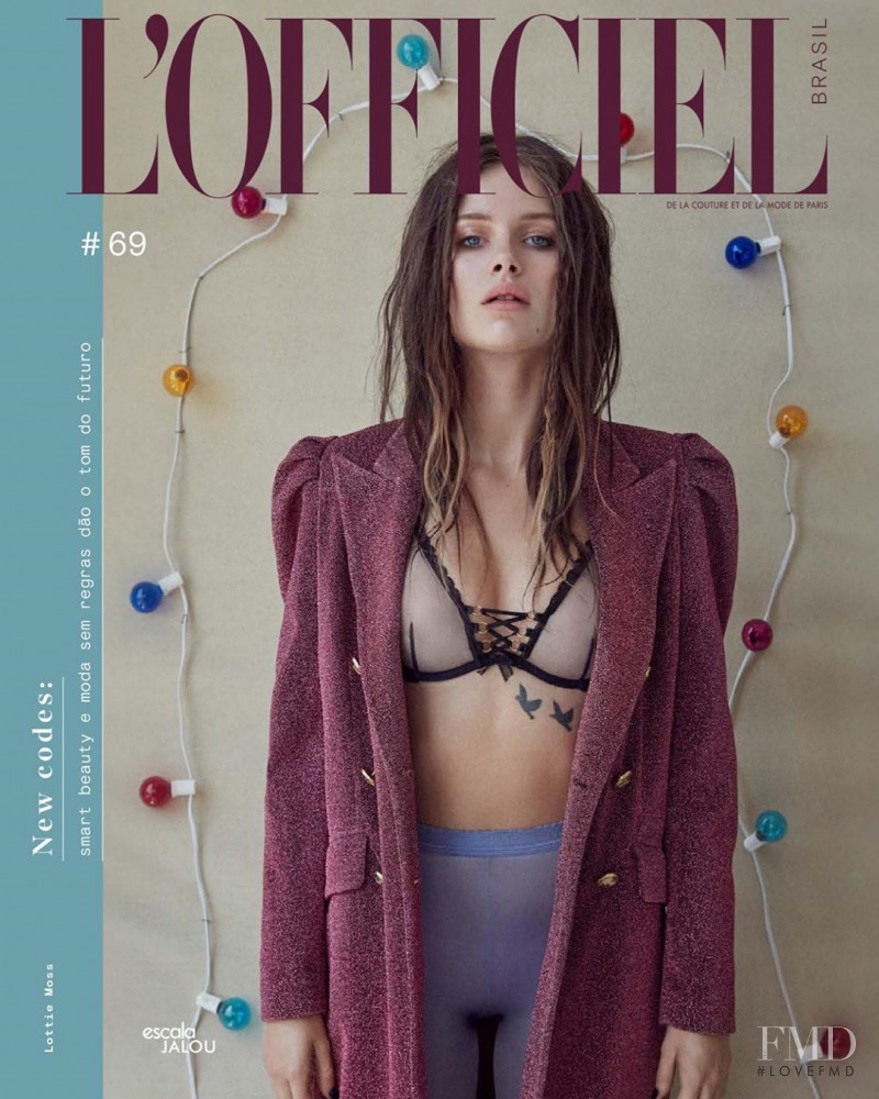 Lottie Moss featured on the L\'Officiel Brazil cover from September 2019