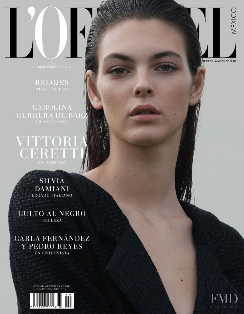 Vittoria Ceretti featured on the L\'Officiel Mexico cover from December 2015