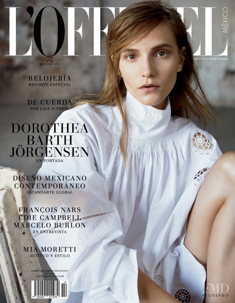 Dorothea Barth Jorgensen featured on the L\'Officiel Mexico cover from June 2015