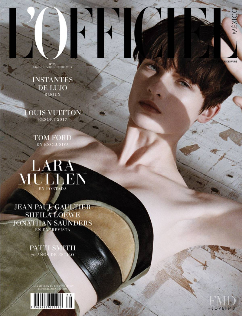 Lara Mullen featured on the L\'Officiel Mexico cover from December 2016