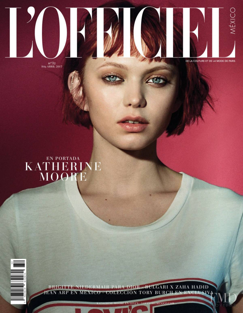 Katie Moore featured on the L\'Officiel Mexico cover from April 2017