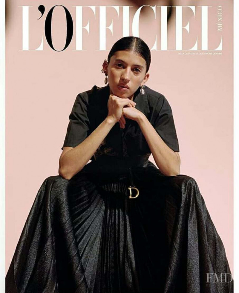 Maria Fernanda Alvarez featured on the L\'Officiel Mexico cover from October 2019