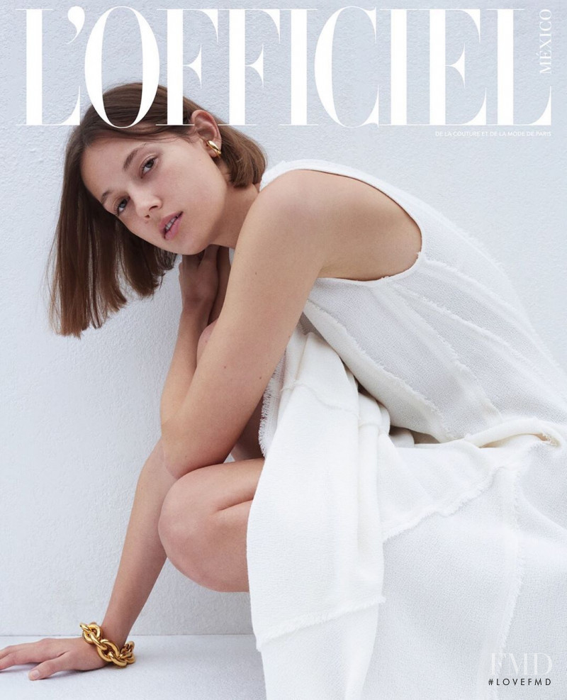 Mali Koopman featured on the L\'Officiel Mexico cover from April 2020