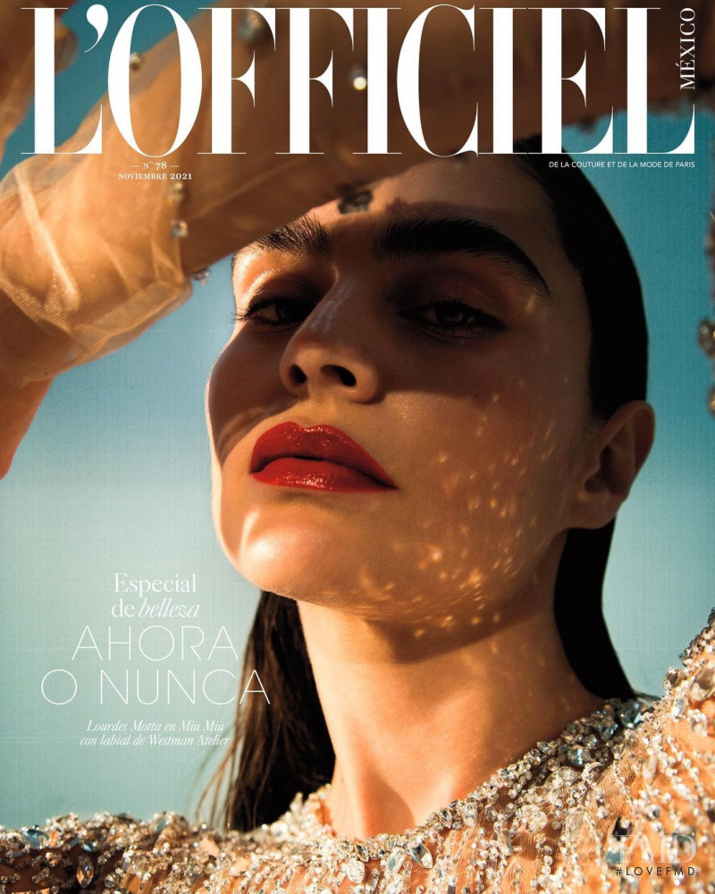  featured on the L\'Officiel Mexico cover from November 2021