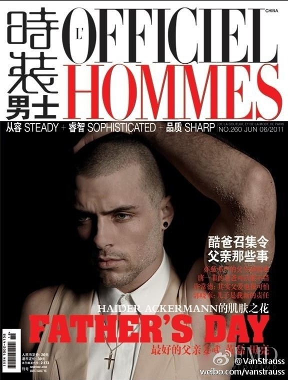Zac Taylor featured on the L\'Officiel Hommes China cover from June 2011