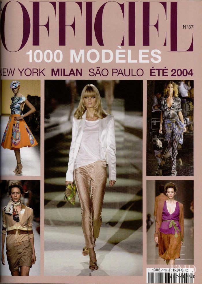  featured on the L\'Officiel 1000 Modeles Milan New York cover from April 2003