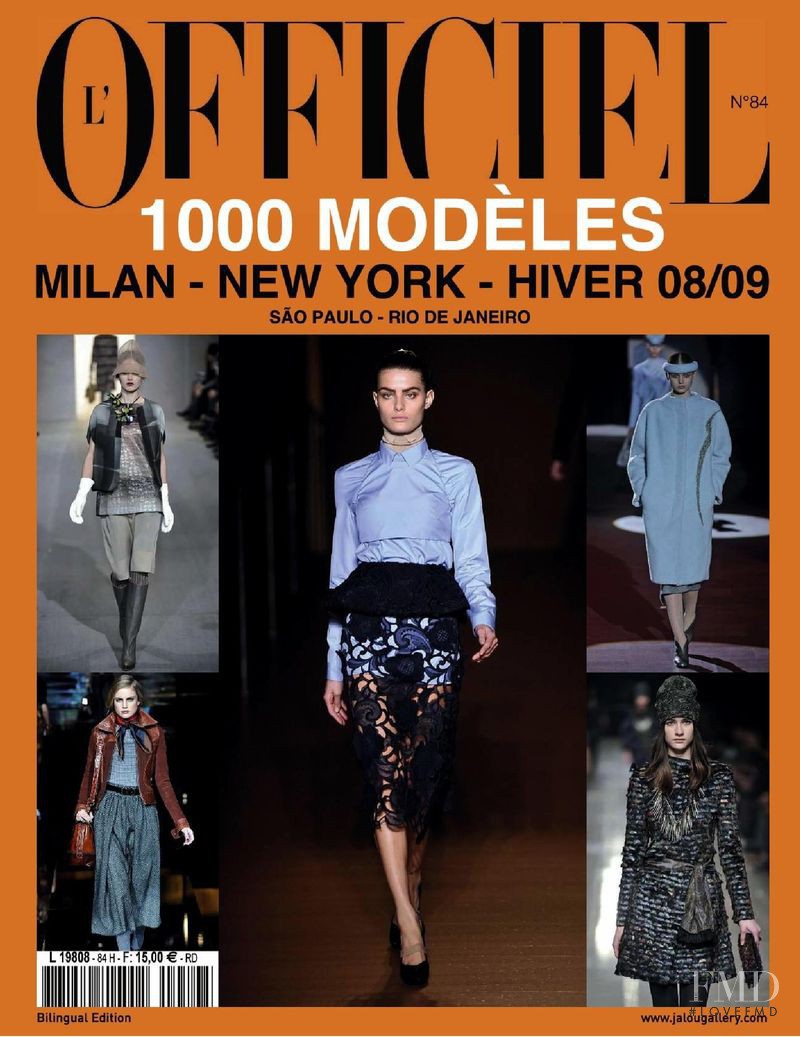  featured on the L\'Officiel 1000 Modeles Milan New York cover from October 2007