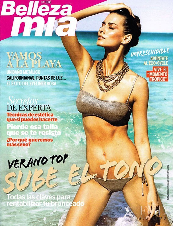  featured on the Mia Belleza cover from May 2014