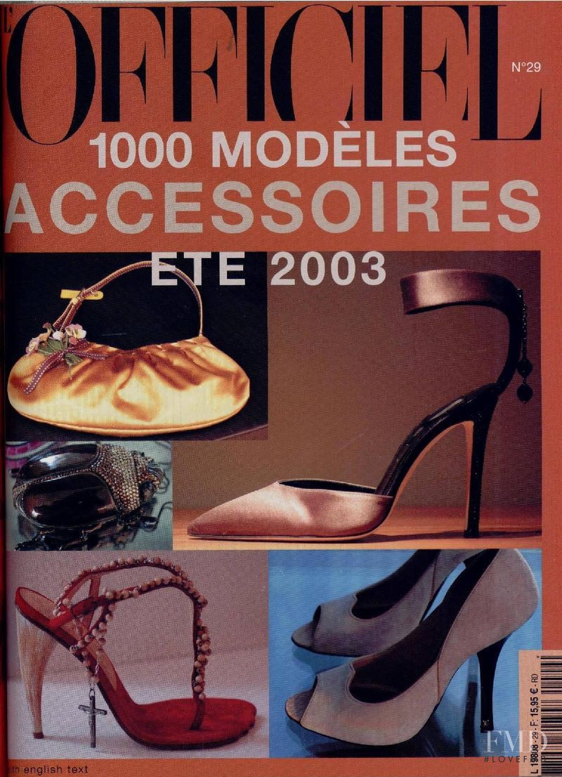  featured on the L\'Officiel 1000 Modele Accessoires cover from August 2002