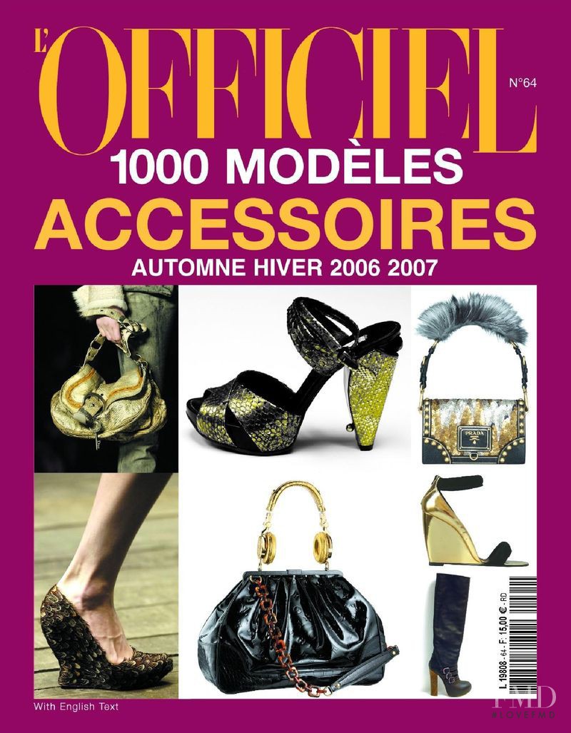  featured on the L\'Officiel 1000 Modele Accessoires cover from February 2005