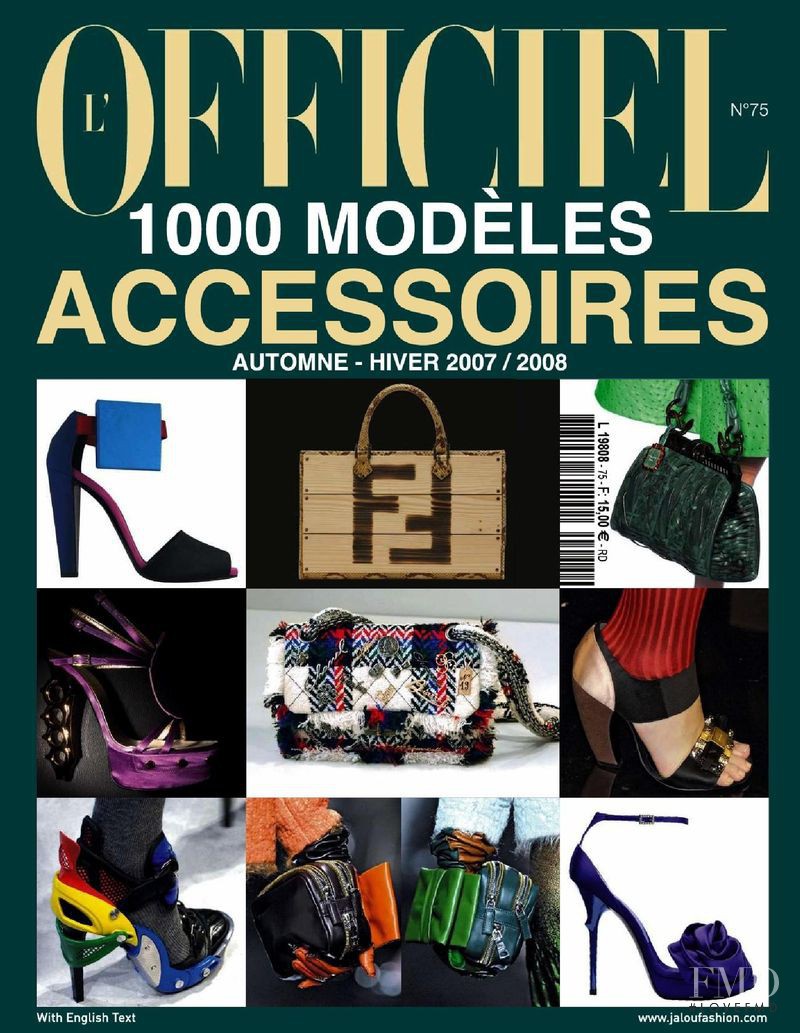  featured on the L\'Officiel 1000 Modele Accessoires cover from February 2006